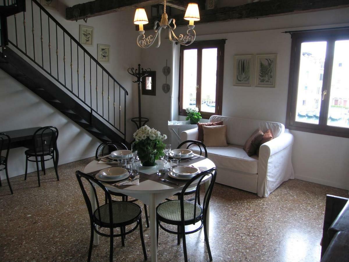 Loft Overlooking The Grand Canal Venecia Exterior foto